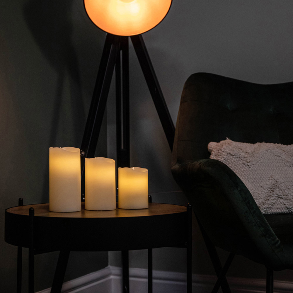 Samuel Alexander Warm White LED Dancing Flame Wax Candle 3 Pack Image 2