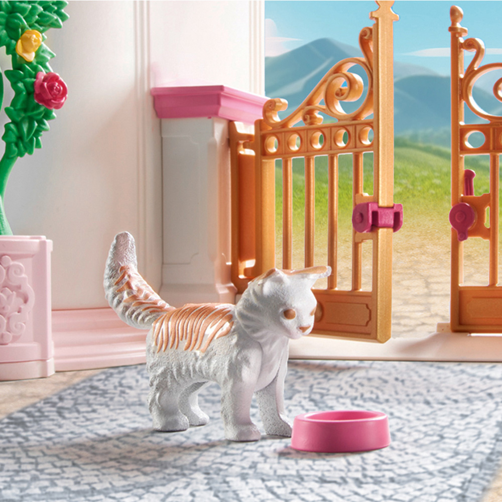 Playmobil Princess Magic Princess Castle with Royal Couple Playset Image 7