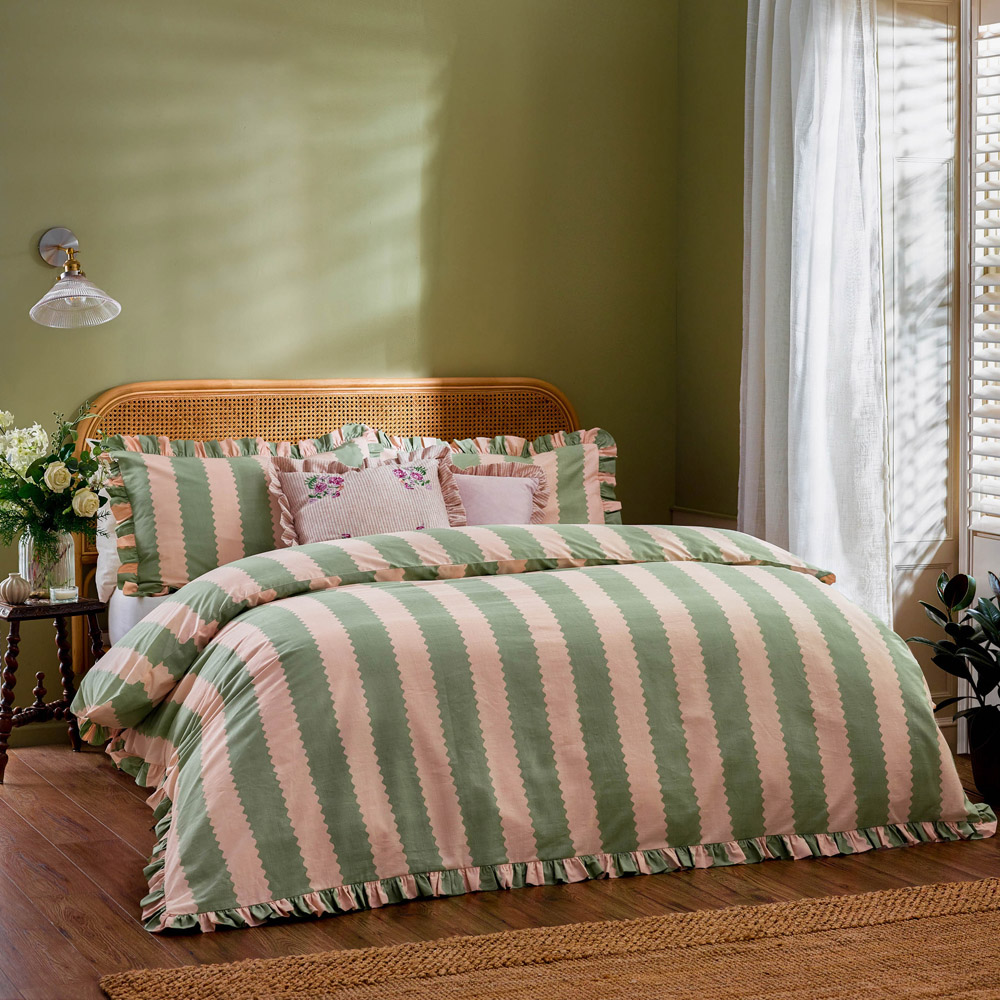 Wylder Nature Birdie Double Pink and Green Stripe Ruffle Duvet Set Image 4