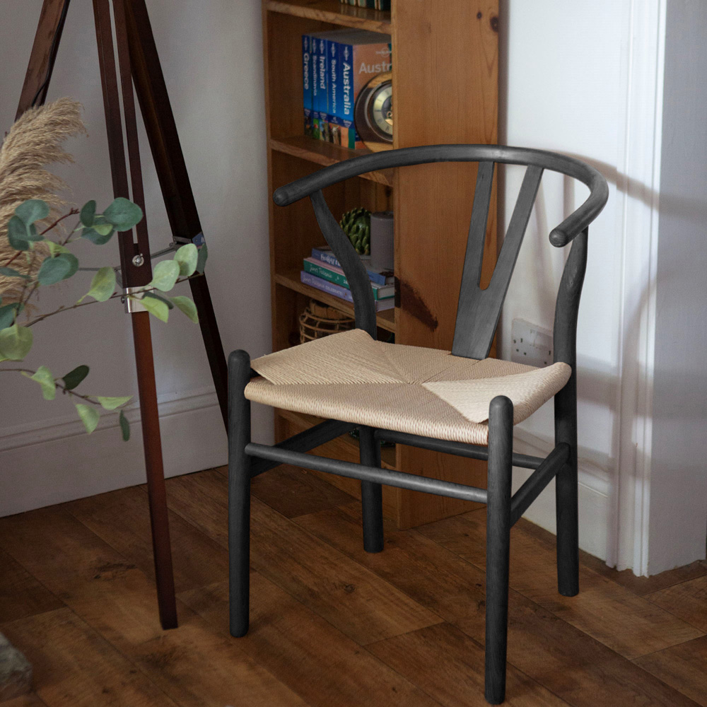 Nicholas Winter Set of 2 Black and Natural Woven Rope Beech Wooden Wishbone Dining Chair Image 4