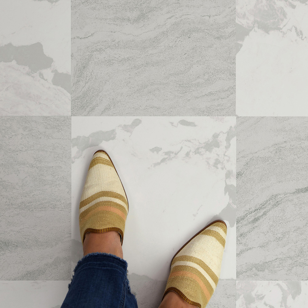 Floorpops Bonneville Beige and White Peel and Stick Floor Tile 30.48 x 30.48cm 10 Pack Image 4