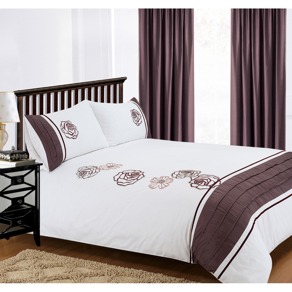 Intimates Florentine King Size Duvet Set Image 5