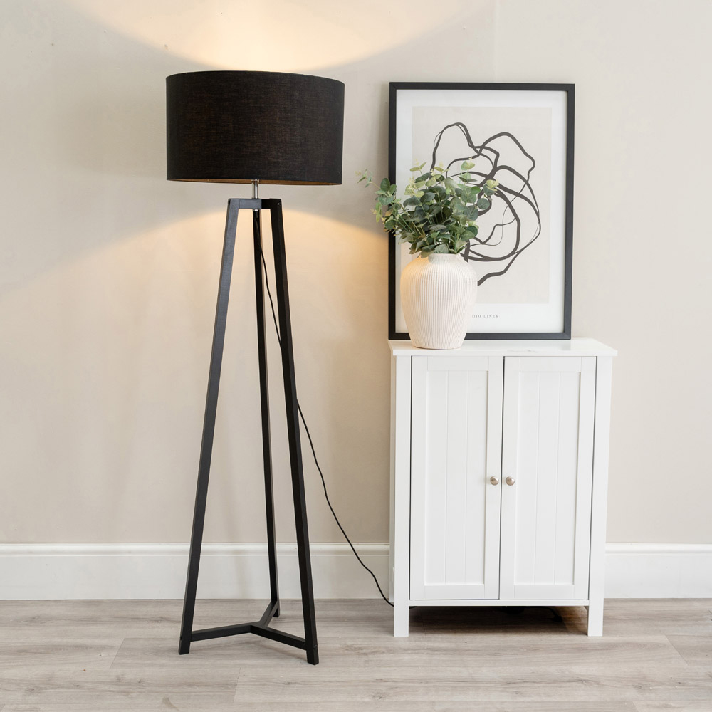 ValueLights Lottie Black Fabric Drum Shade Black Wood Tripod LED Floor Lamp Image 2
