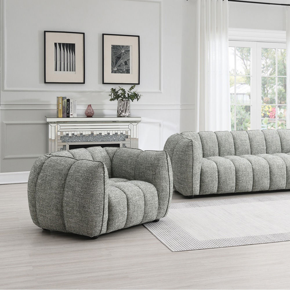 Lincoln Winter Moss Accent Chair Image 3