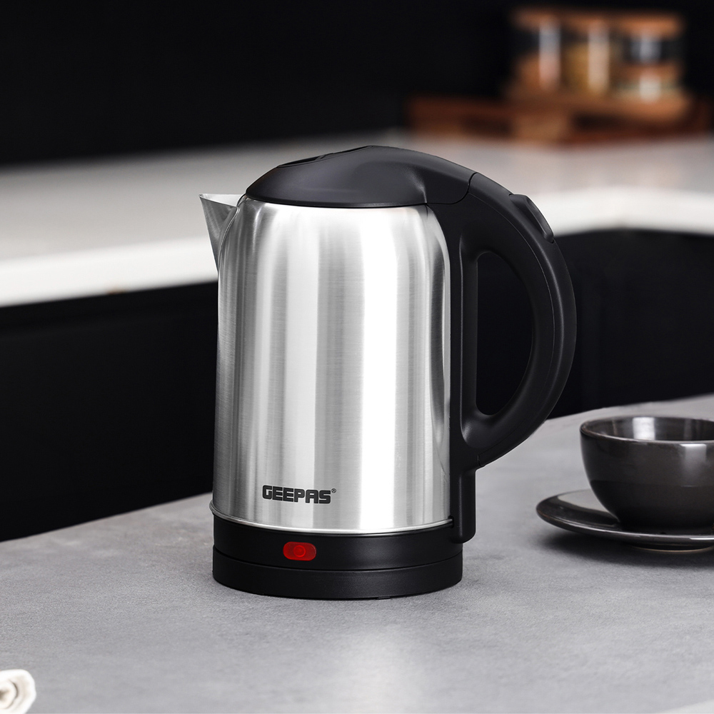 Geepas GK5466 Stainless Steel 1.8L Cordless Kettle 1800W Image 2