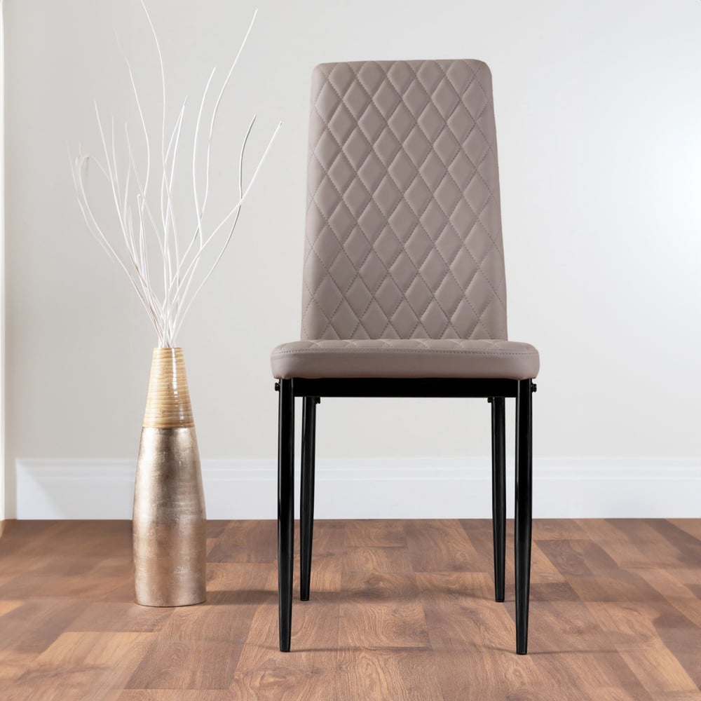 Furniturebox Molini Valera 6 Seater Dining Set Black Gloss and Cappuccino Image 3