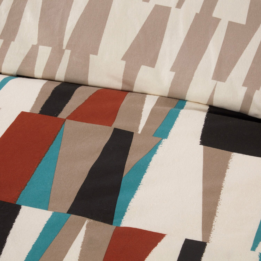 Ezra Geometric Duvet Set Beige Superking Image 4