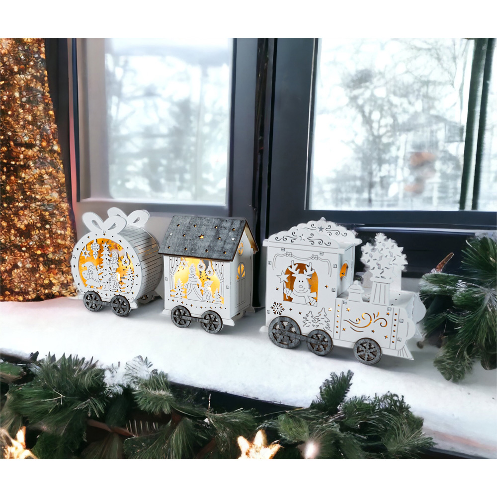 Xmas Haus Festive Led Wooden Train Image 5