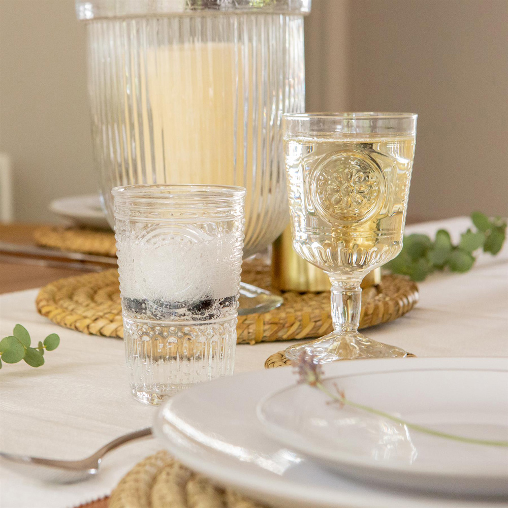 Bormioli Rocco Floral Motif Etched Clear Romantic Wine Glass 320ml 24 Pack Image 2