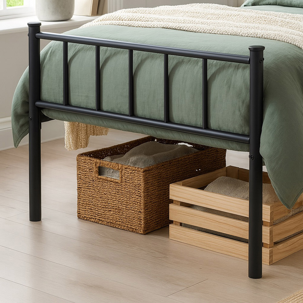 Harbour Housewares Black Single Metal Bed Frame Image 3