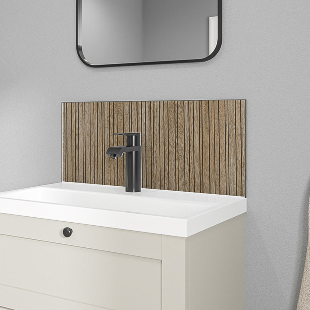 Wetwall Alloy Linear Oak Splashback 600 x 250mm Image 1