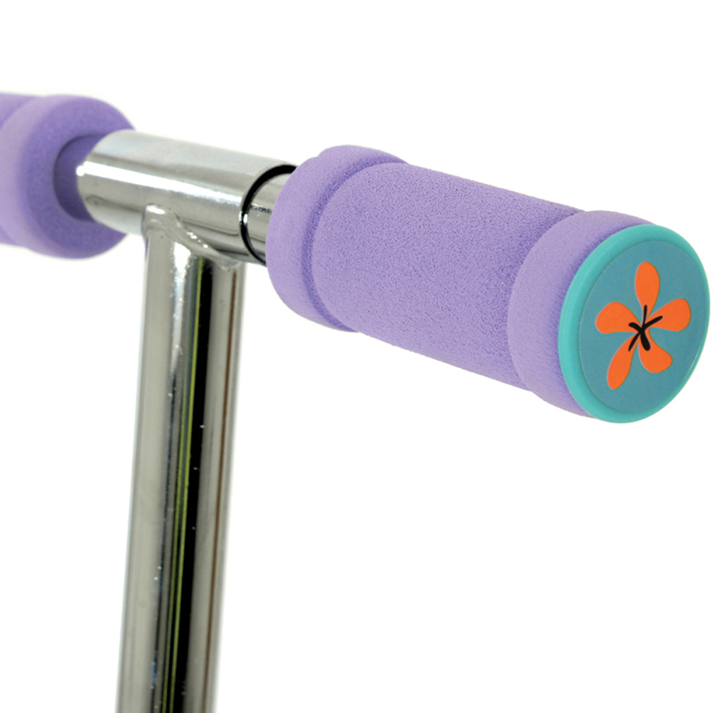 MoVe Stitch Folding Inline Scooter with Light Up Wheels Image 6