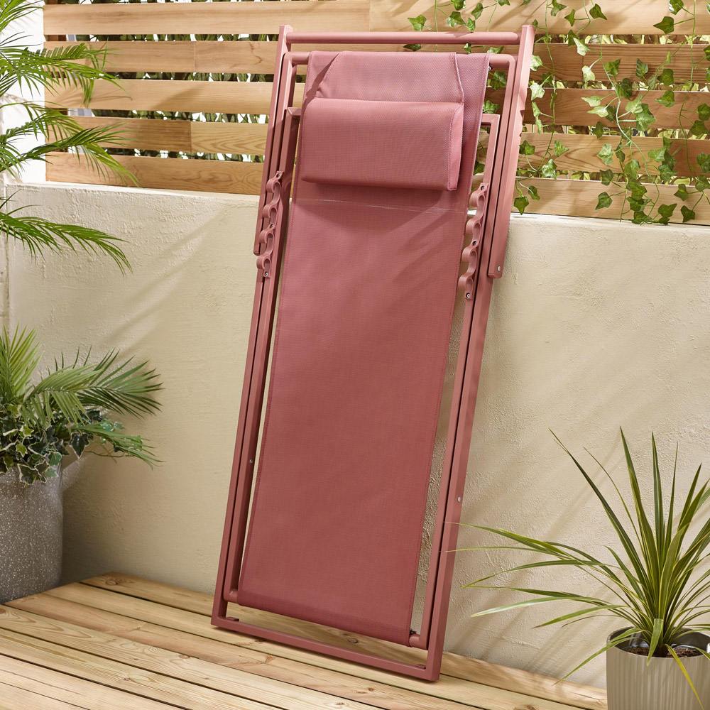 Furniturebox Cannes Set of 2 Pink Metal And Textilene Deck Chair Image 6