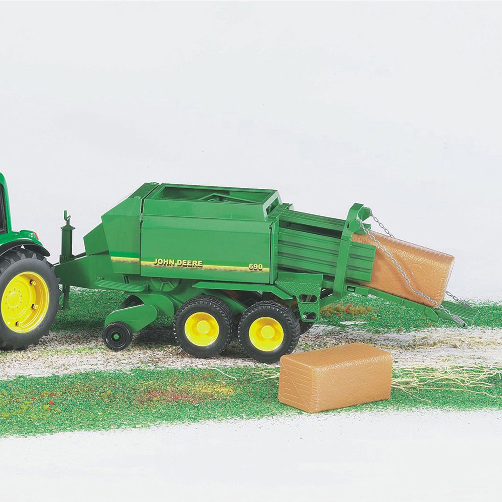 Bruder Kids John Deere Big Bale Press Playset Model Image 4