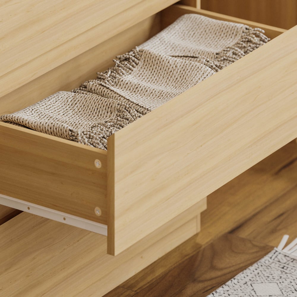 Vida Designs Denver 4 Drawer Pine Chest of Drawers Image 5