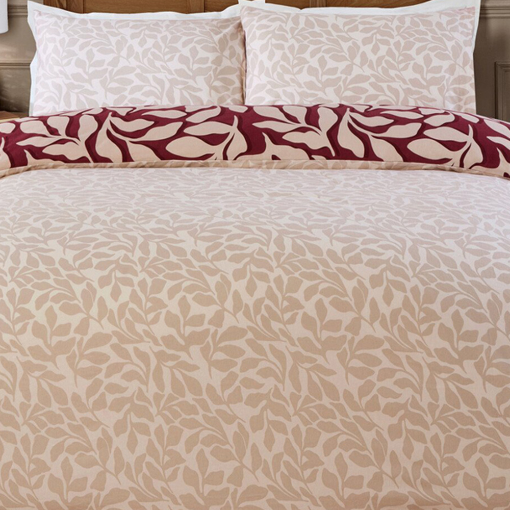 Carolina Leaf Duvet Set Burgundy Superking Image 6