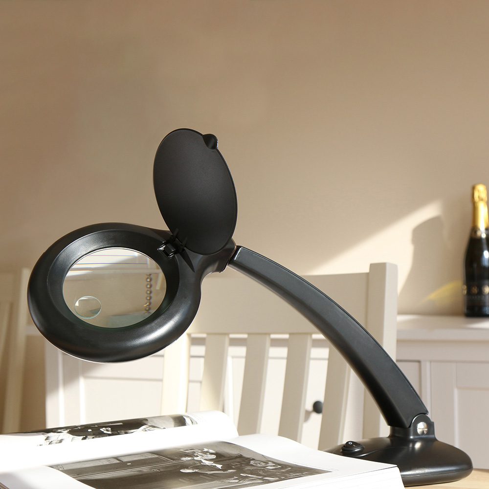 Lifemax Black Magnifying Table Light Image 2