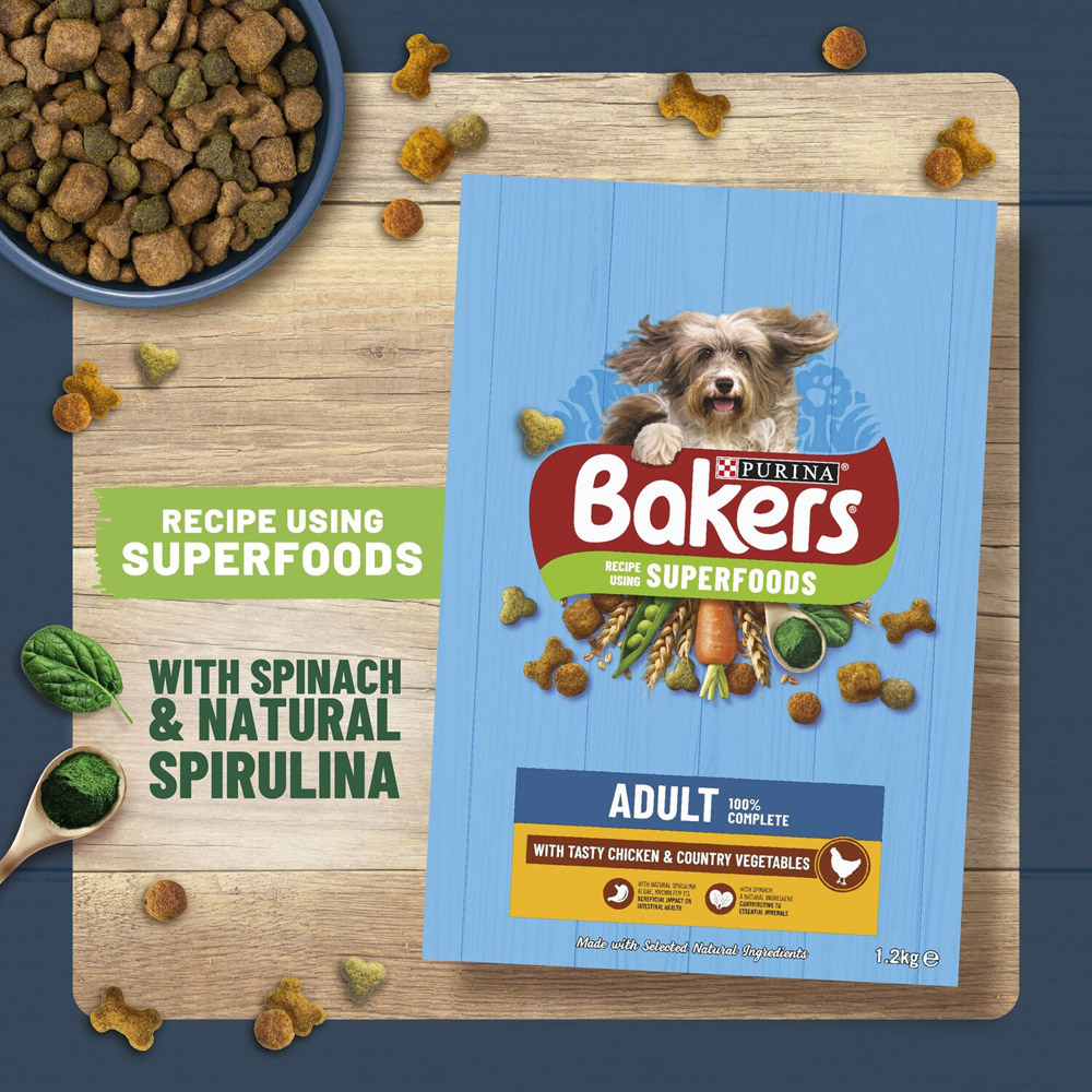 Bakers Chicken with Vegetables Dry Adult Dog Food 14kg Image 2