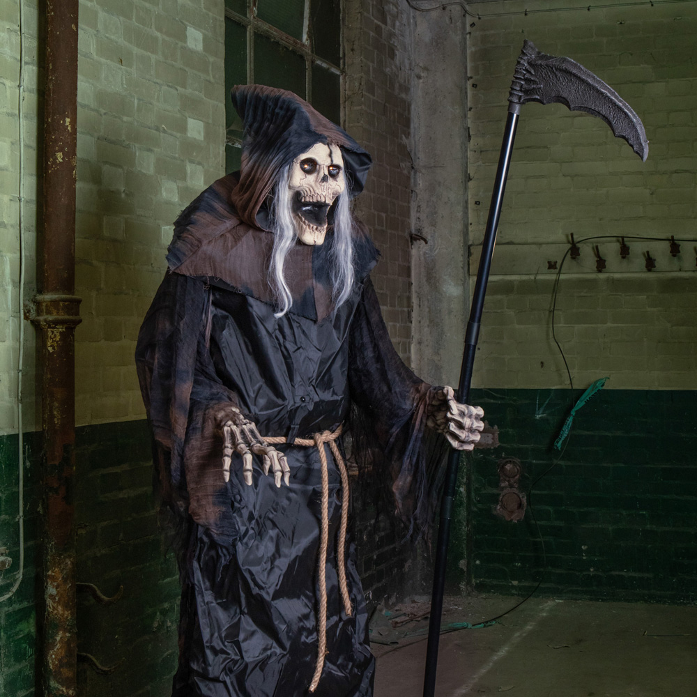 Samuel Alexander LED Animated Lunging Grim Reaper Halloween Decoration 6ft Image 8