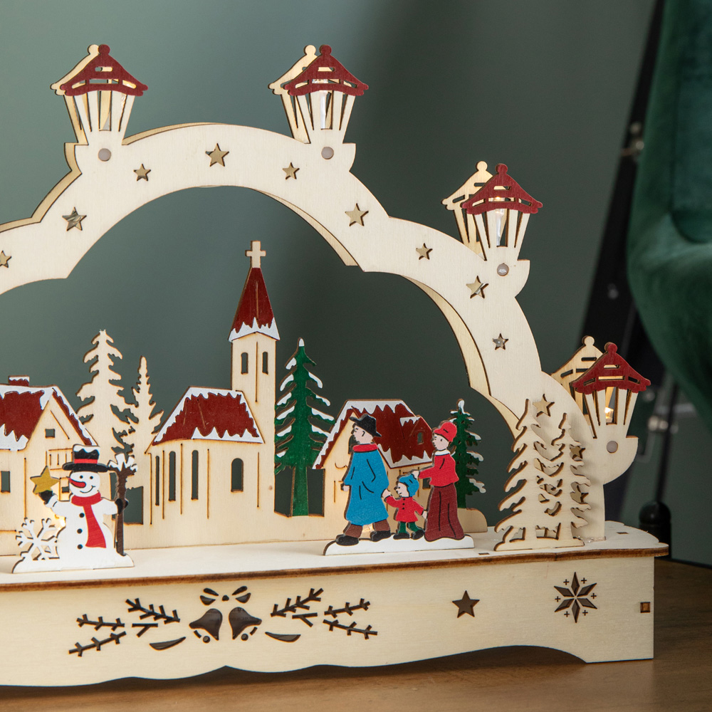 Samuel Alexander 8 Warm White LED Wooden Festive Village Christmas Decoration 28cm Image 6