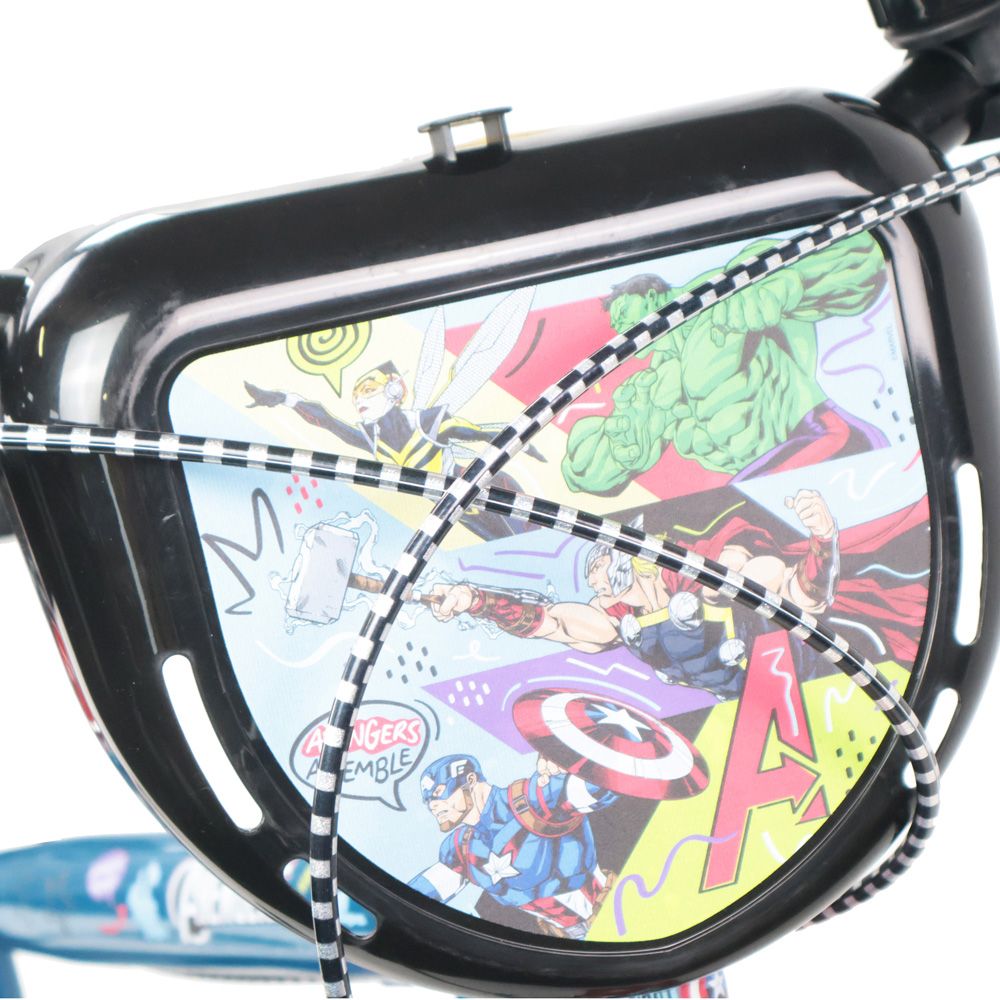 Denver Marvel Avengers 16 inch Kids Bicycle with Stabilisers Image 2