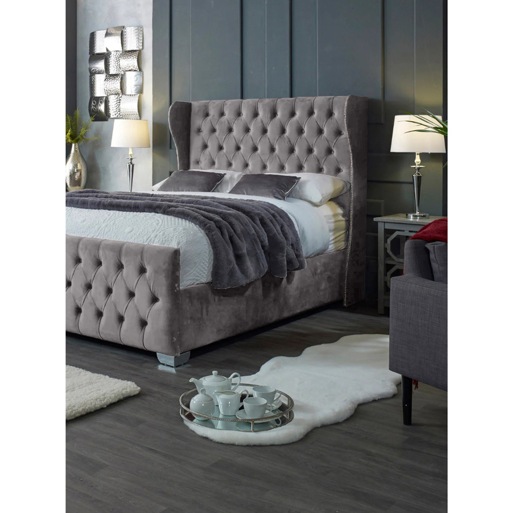 Eleganza Home Colleen Double Silver Plush Velvet Bed Frame with Chesterfield Headboard Image 2