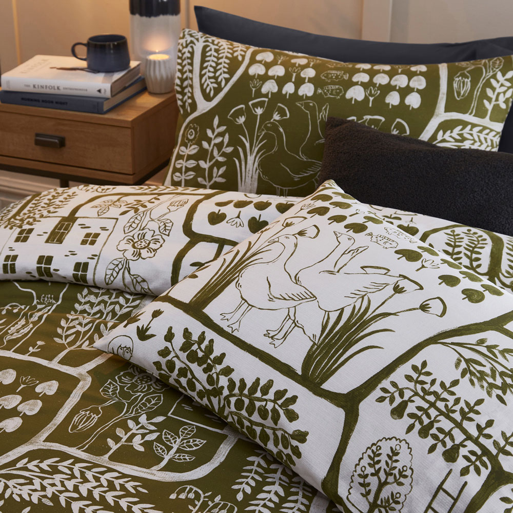 furn. Frida Super King Moss Duvet Set Image 3