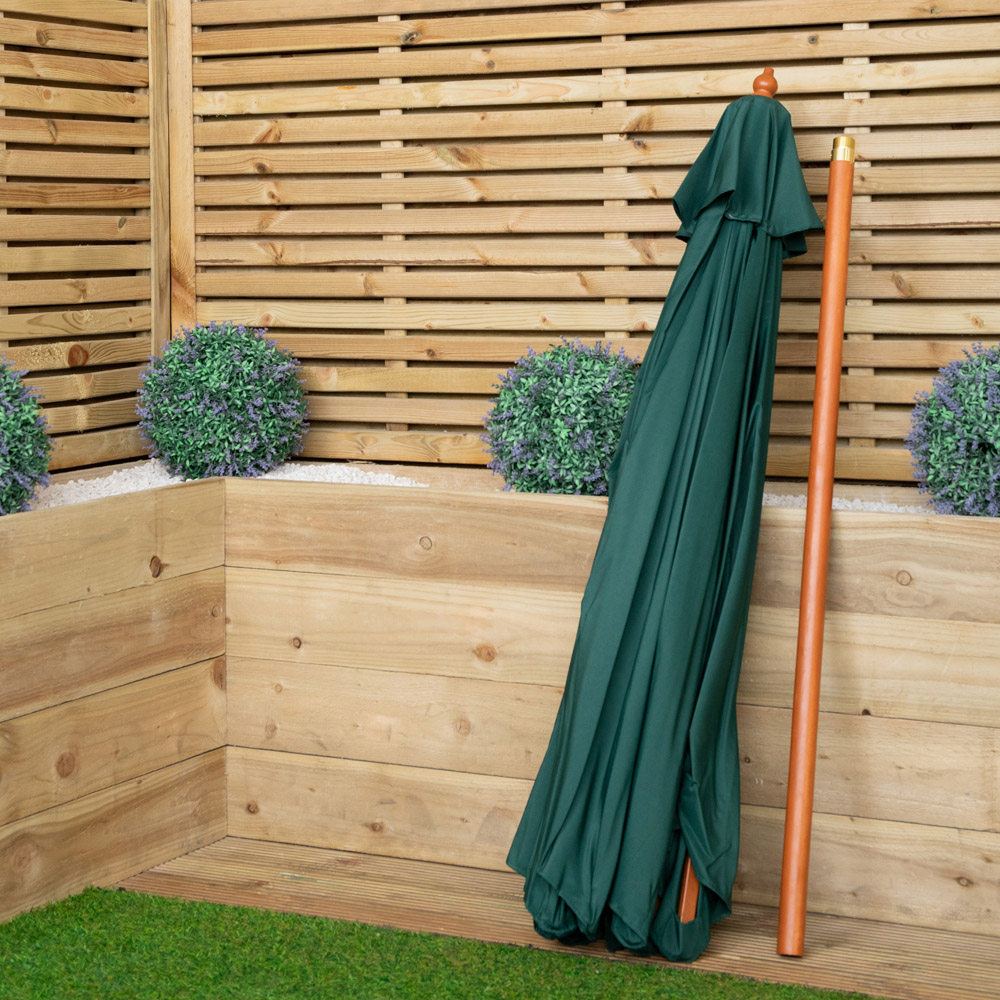 Samuel Alexander Green Wooden Garden Sun Shade Parasol with Carry Bag 2.7m Image 8