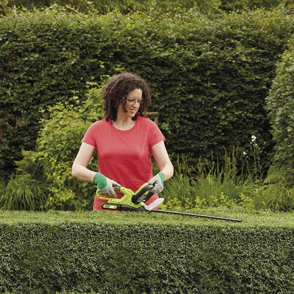 Garden Gear Hedge Trimmer with Spare Battery 20V Image 6