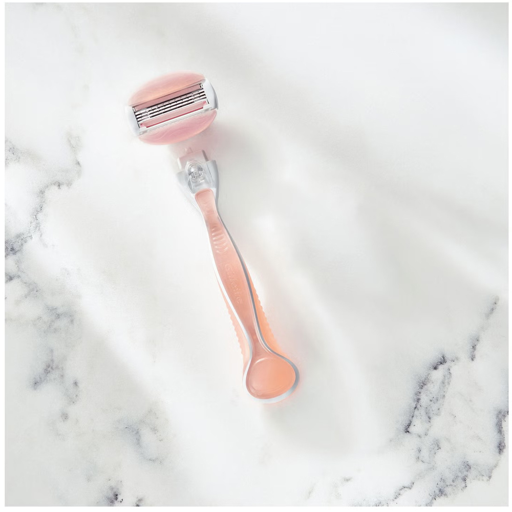 Gillette Venus Comfortglide Spa Breeze Water Activated Razor Pack Image 4