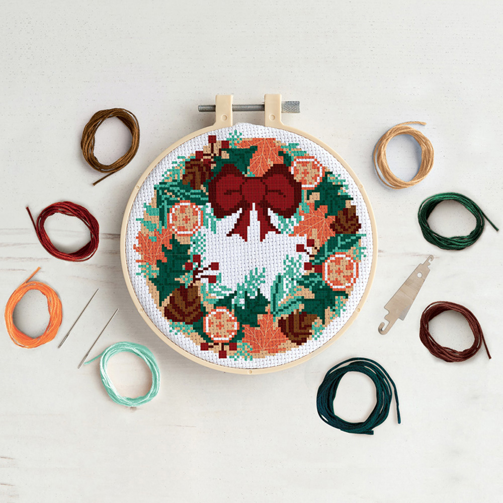 Simply Make Autumn Wreath Cross Stitch Craft Kit Image 2