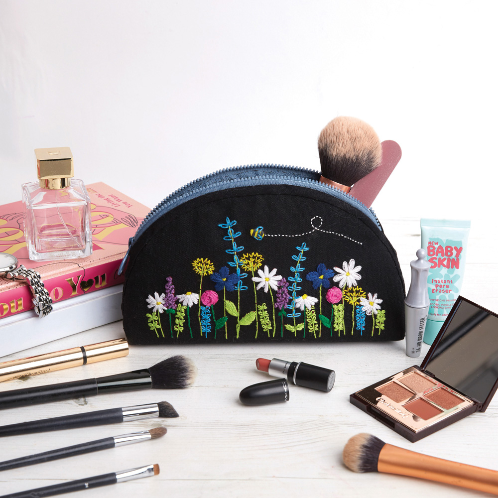 Sew & So On Multicoloured Embroidery Craft Set Image 4