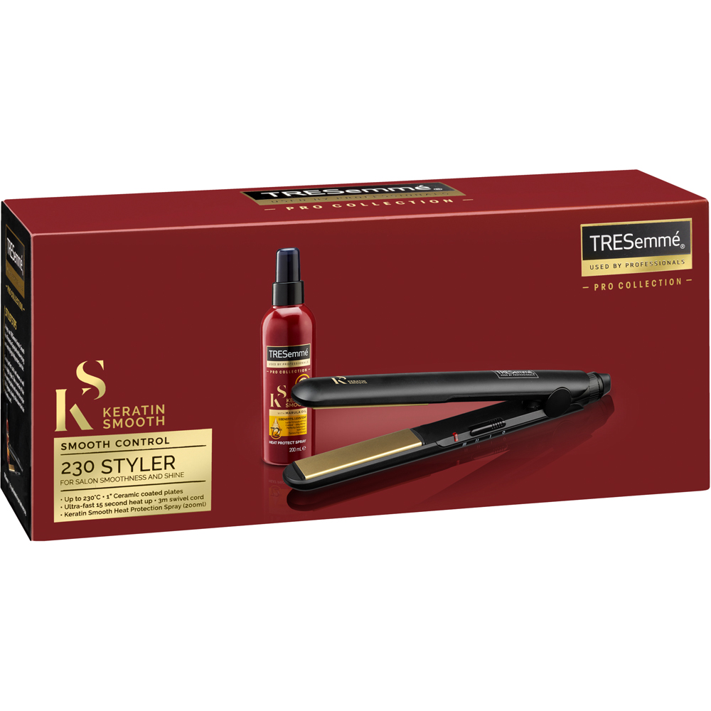 TRESemme Keratin Smooth Heat Protection Spray and Ceramic Plate Hair Straightener Set Image 2