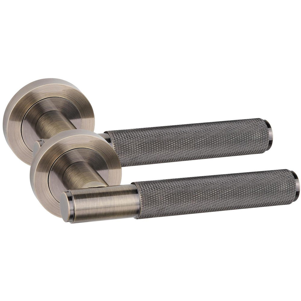 Golden Grace Straight T-Bar Knurled Antique Brass Door Handles and Hinges Set 4 Pack Image 3