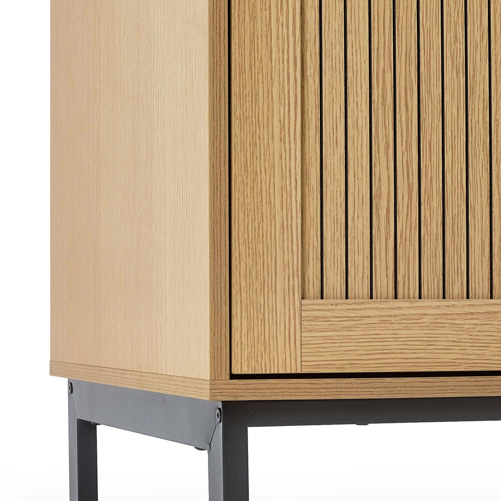 Julian Bowen Sia 2 Door Warm Wood Wardrobe Image 7