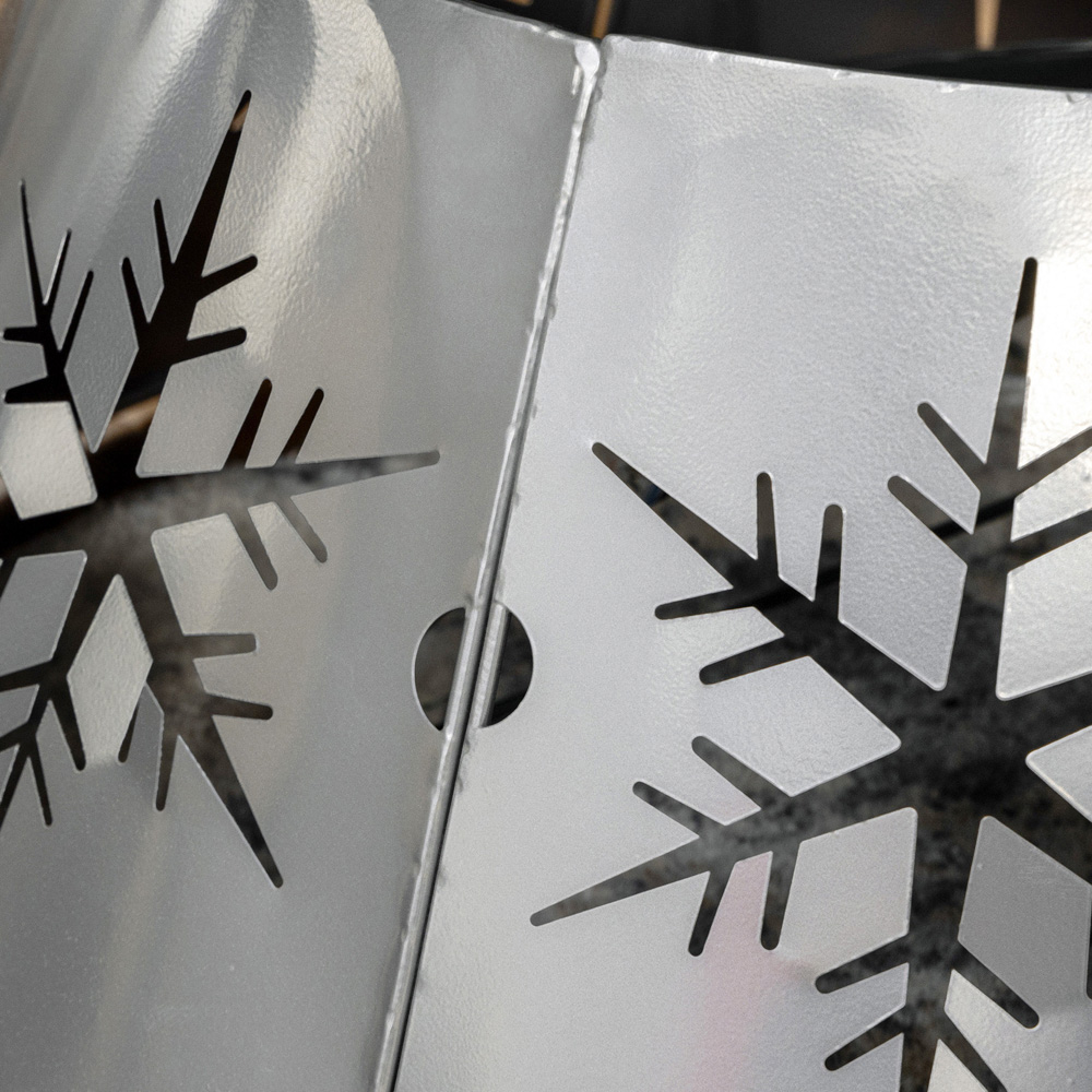 Everglow Hollow Snowflake Pattern Christmas Tree Base Cover Image 3
