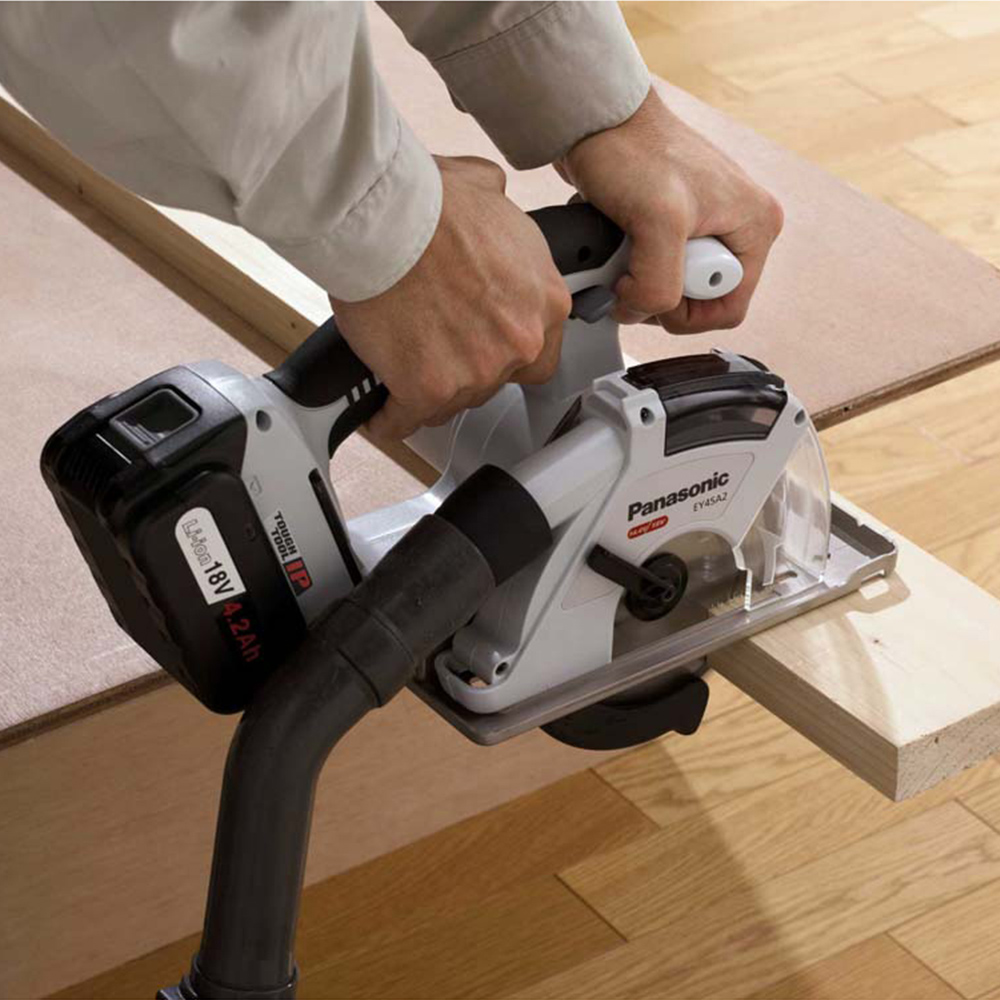 Panasonic EY45A2LJ2G Circular Saw Kit with 2 Systainer 18V 5Ah Image 2