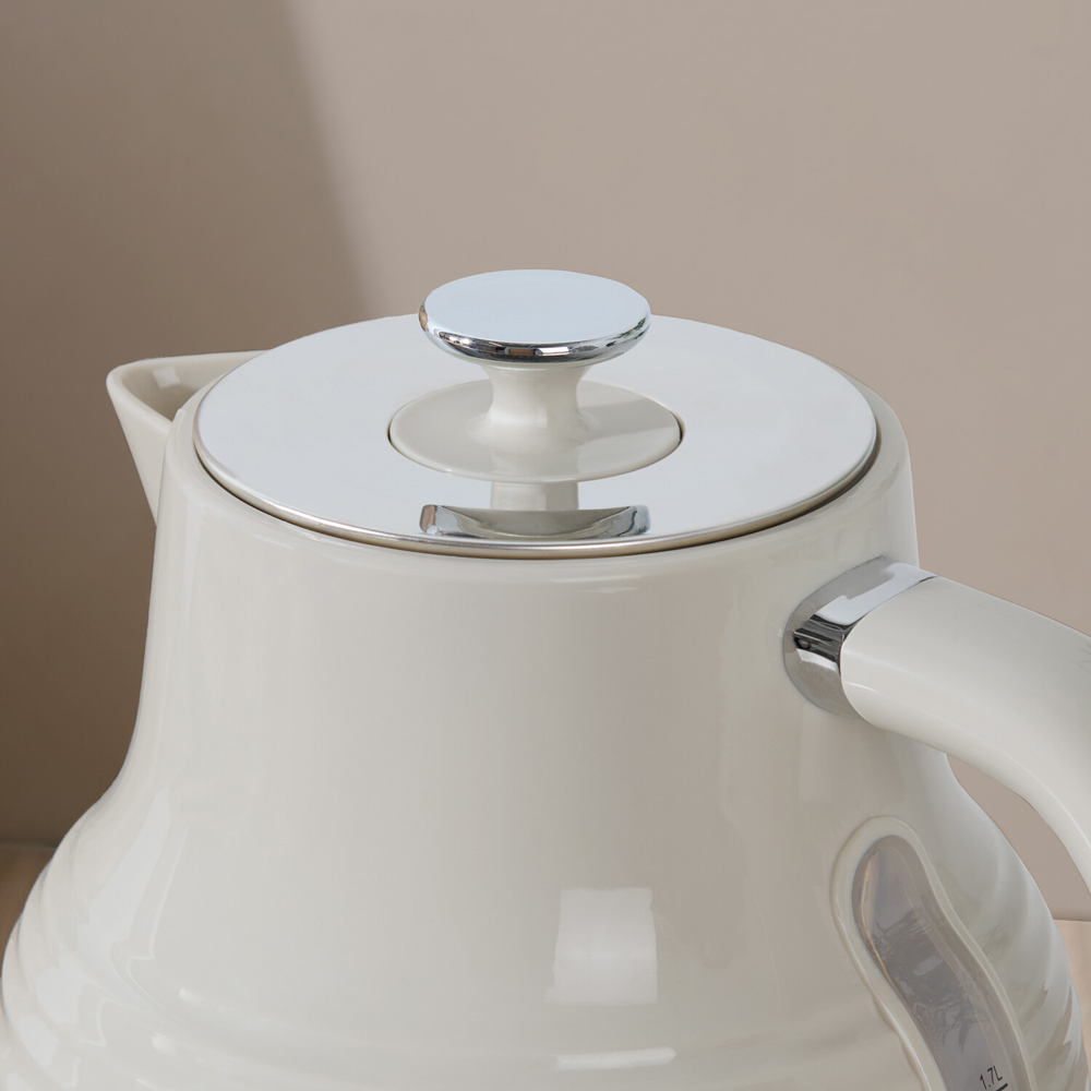 Kitchen Master Stainless Steel Kettle Putty Grey Image 8