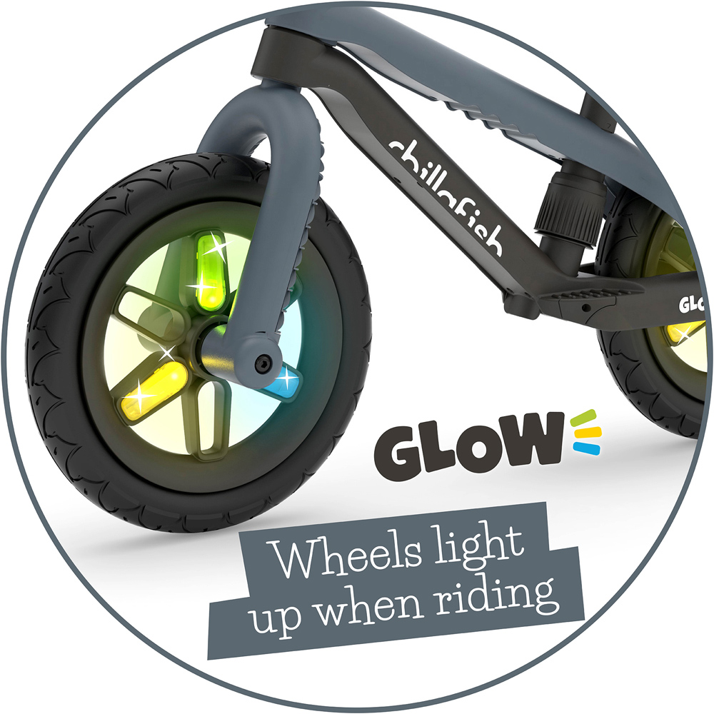 Chillafish BmXie Glow Grey Light Up Wheels Balance Bike Image 4