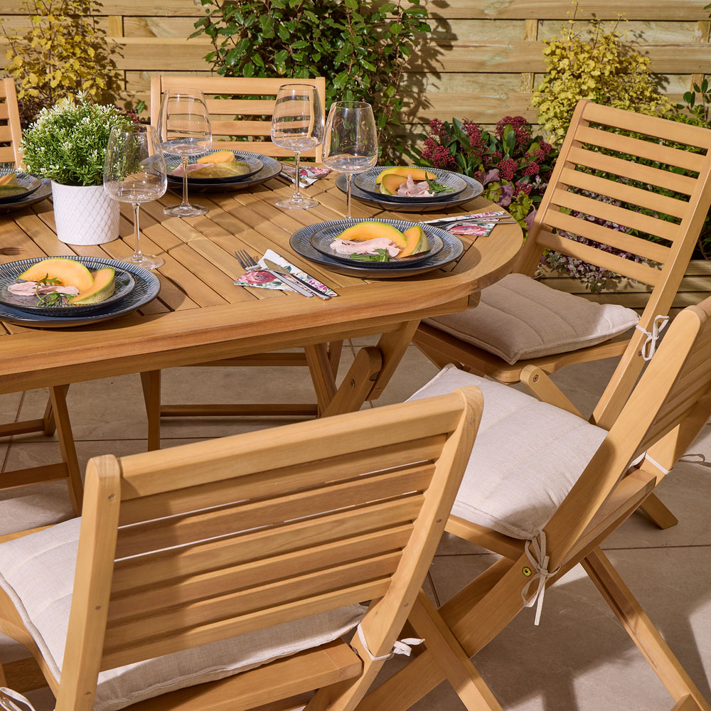 Rowlinson Ashdown 8 Seater Oval Folding Dining Set with Cushions Image 8