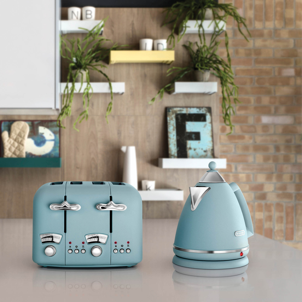 De'Longhi Argento DL3018 Blue 4 Slice Toaster Image 2