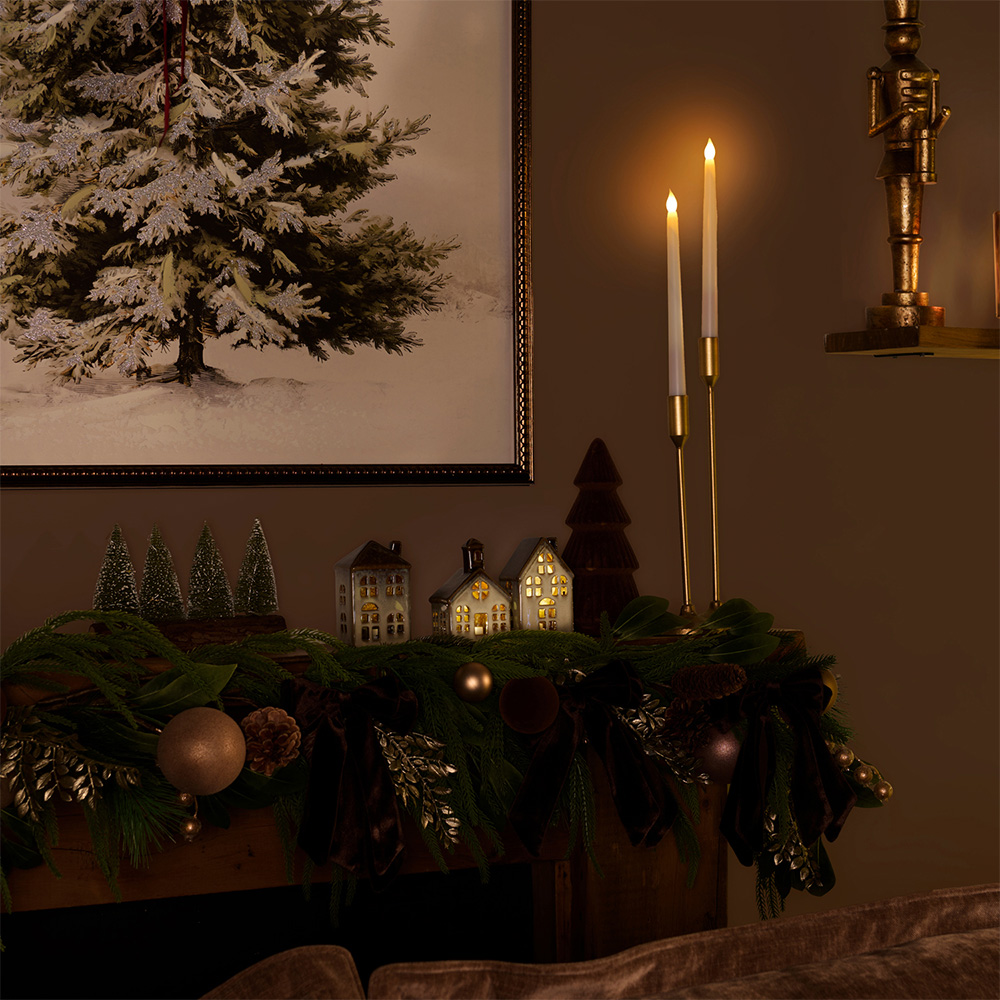Natural Charm Garland Image 2