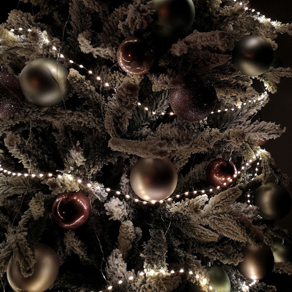 Samuel Alexander 400 Warm White LED Compact MicroBrights Christmas Lights Image 1