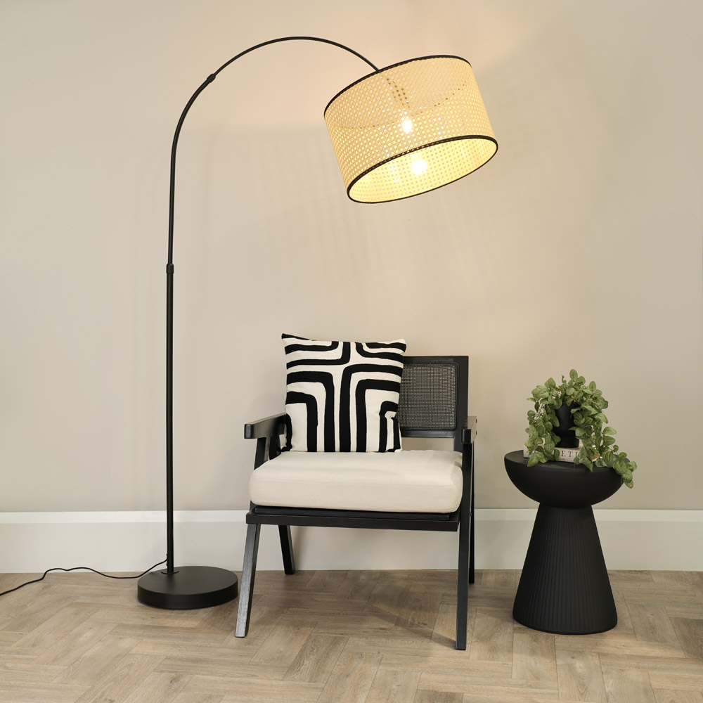 ValueLights Louis Natural Cane Drum Shade Black Curved LED Floor Lamp Image 2