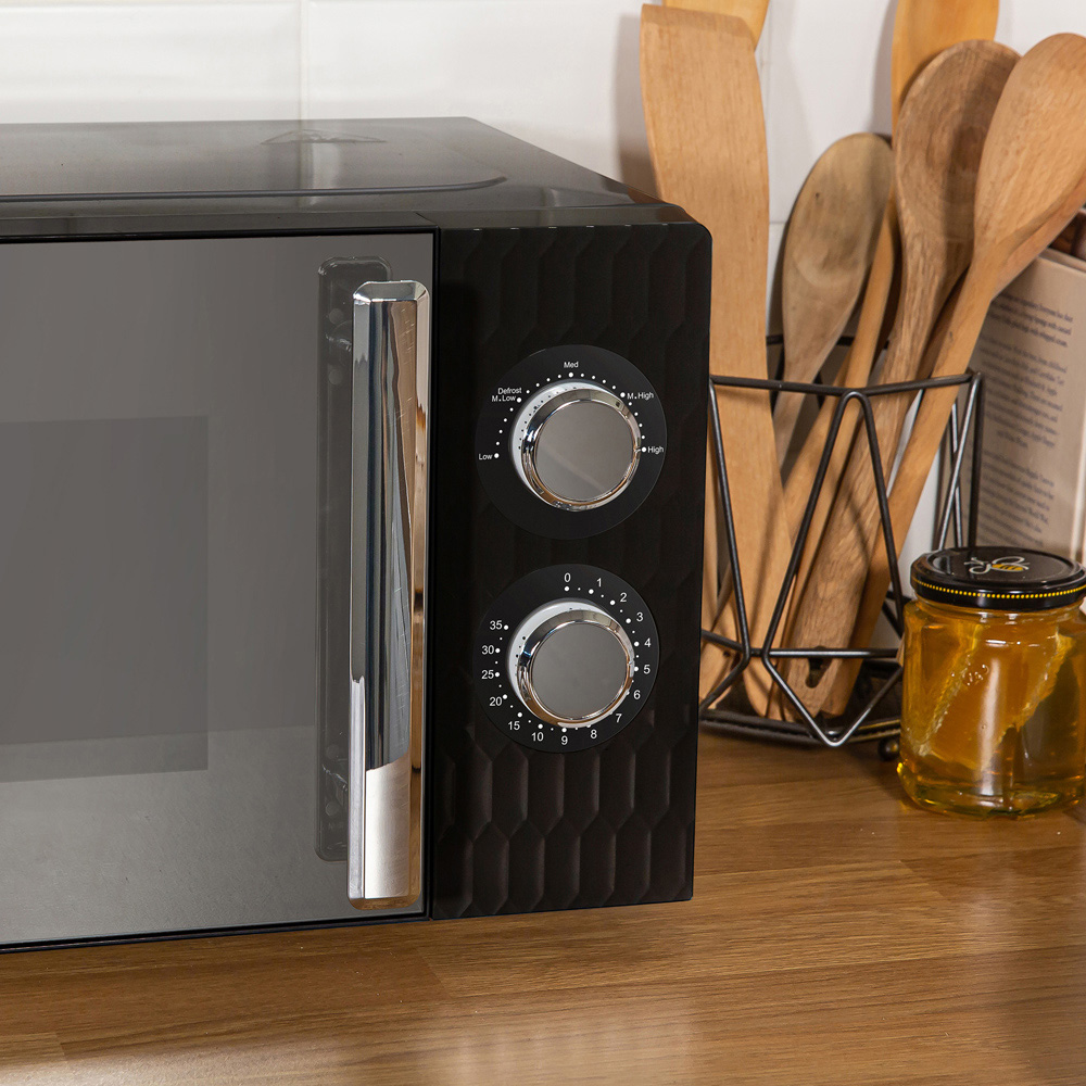 Russell Hobbs RHMM715B Black Honeycomb 17L Microwave Image 5