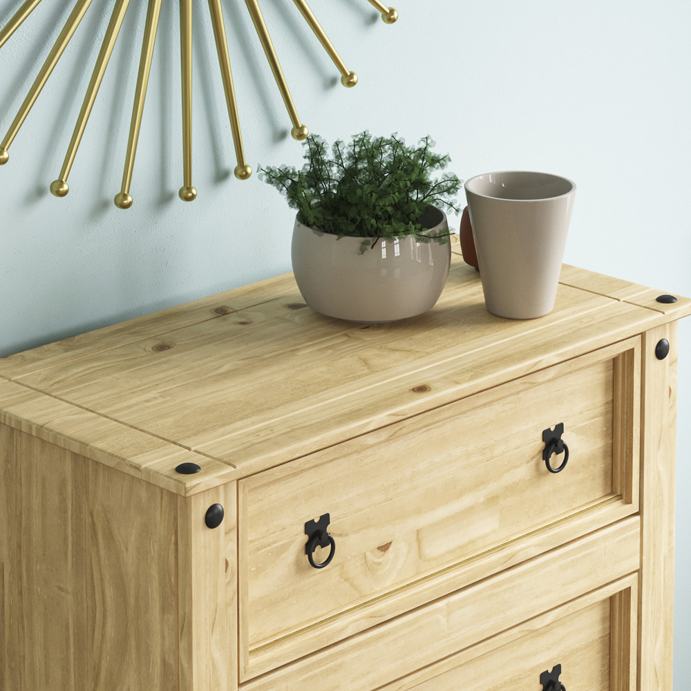 Vida Designs Corona 4 Drawer Pine Chest of Drawers Image 3