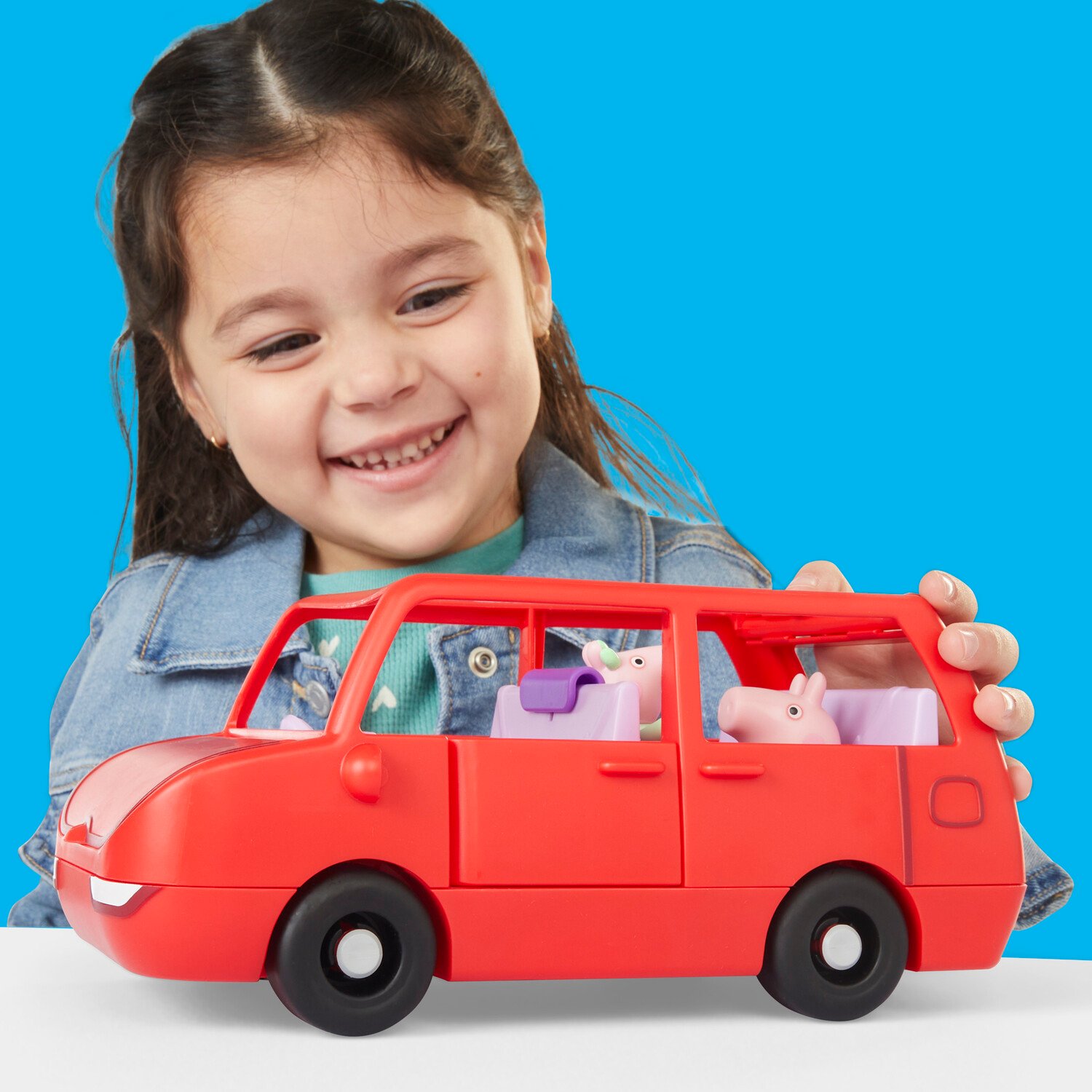 Peppa Pig Big Family Car Toy Set Red Image 12