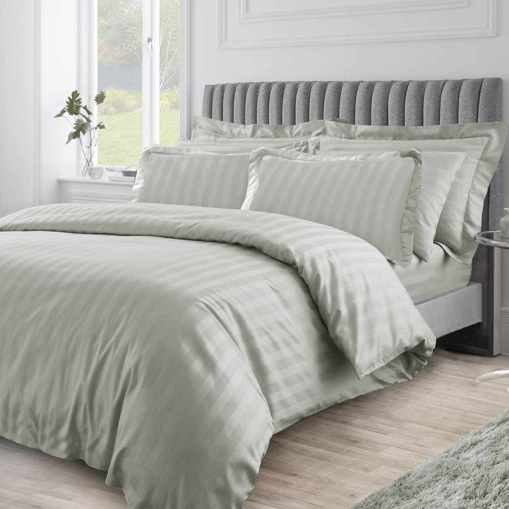 Velosso Hilton Super King Size Sage Stripe Duvet Set Image