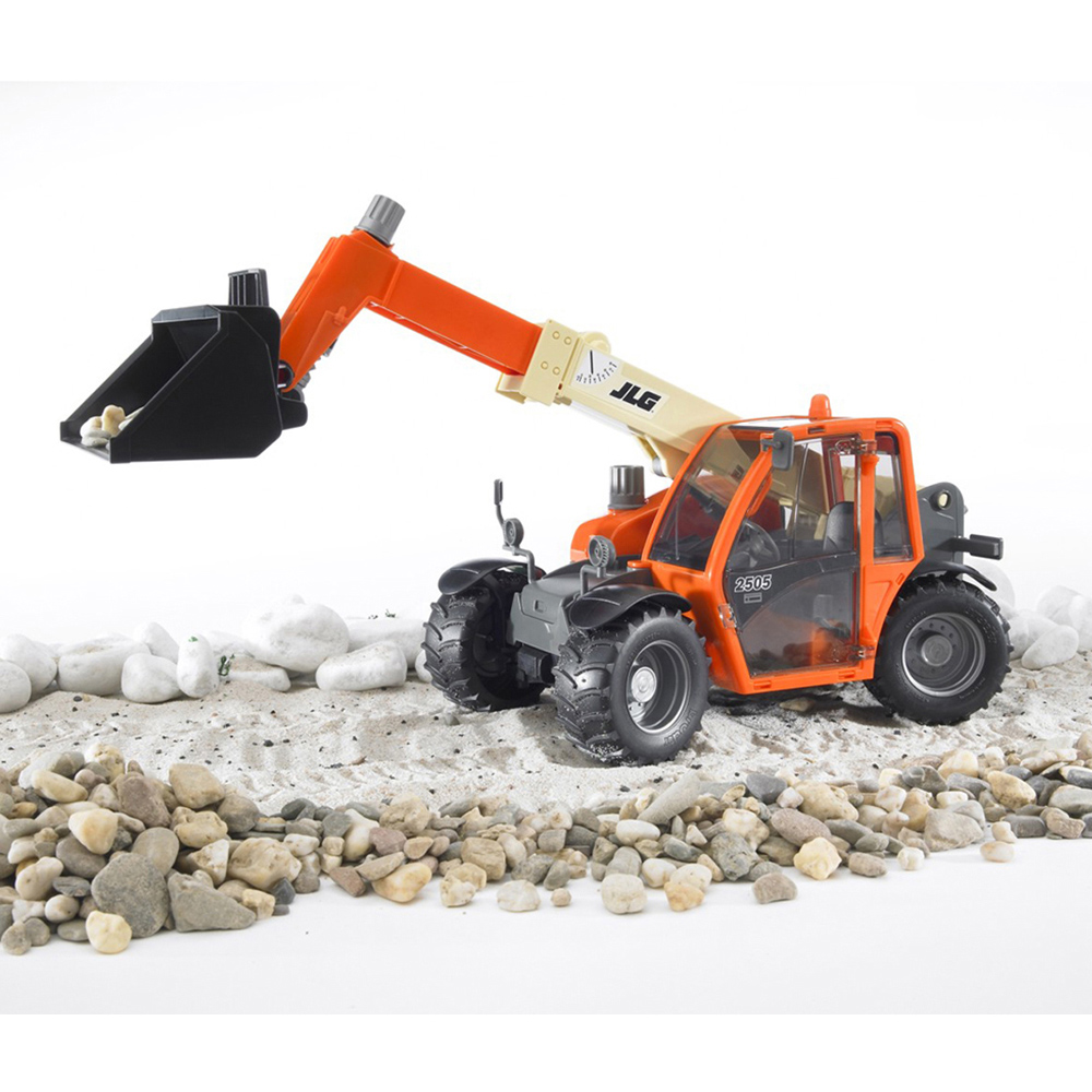 Bruder Kids JLG 2505 Telehandler Playset Model Image 2
