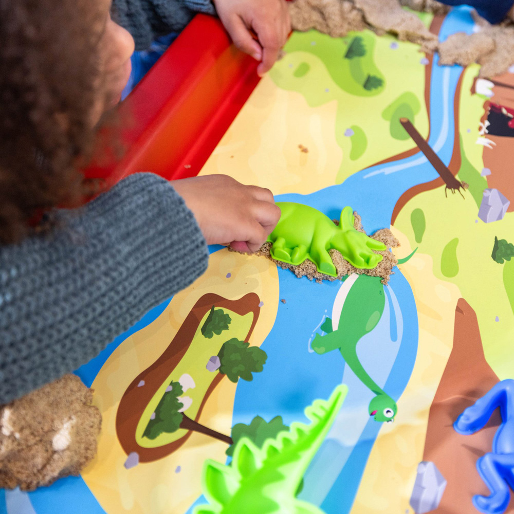Toyrific Sea and Dino Indoor Outdoor Plastic Play Tray Table Image 4